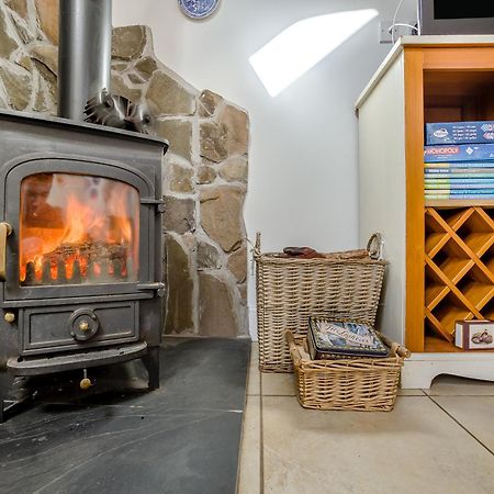Appletree Cottage Kirkton of Tealing Exteriér fotografie