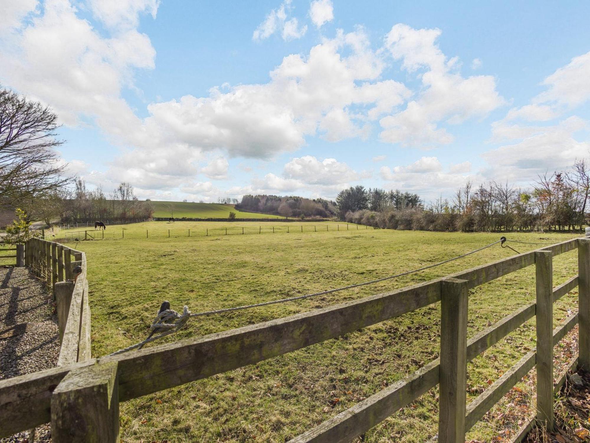 Appletree Cottage Kirkton of Tealing Exteriér fotografie